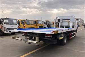 闸北区汽车救援补胎