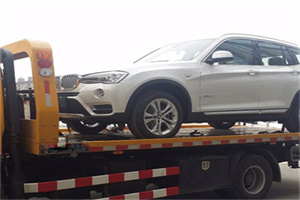 闸北区拖车24小时服务电话