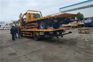 闸北区同城汽车补胎