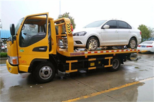 闸北区附近拖车救援24小时服务热线